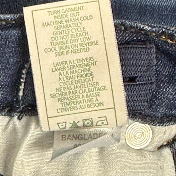 7 for All Mankind Toddler Size 3T Bermuda Cuffed Girls Jean Shorts - Picture 10 of 10